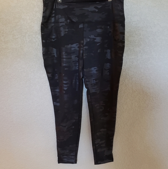Knox rose camo XL leggings - Picture 2 of 6
